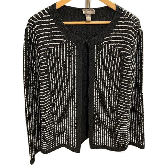 CHICO'S Black White TRAVELERS COLLECTION Cardigan Jacket Lightweight Sz 1 MEDIUM - Picture 1 of 9